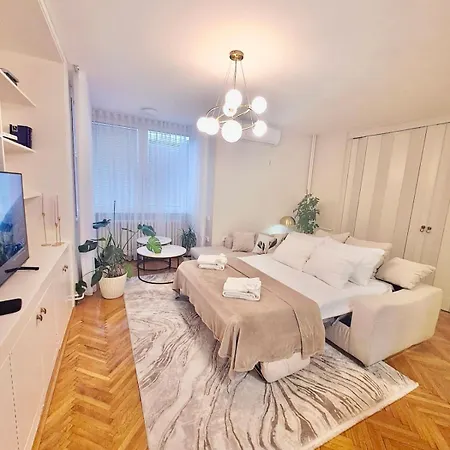 公寓 Luxury Two-bedroom - Private Parking