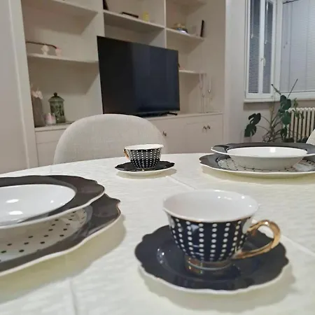 Luxury Two-bedroom - Private Parking * 斯科普里