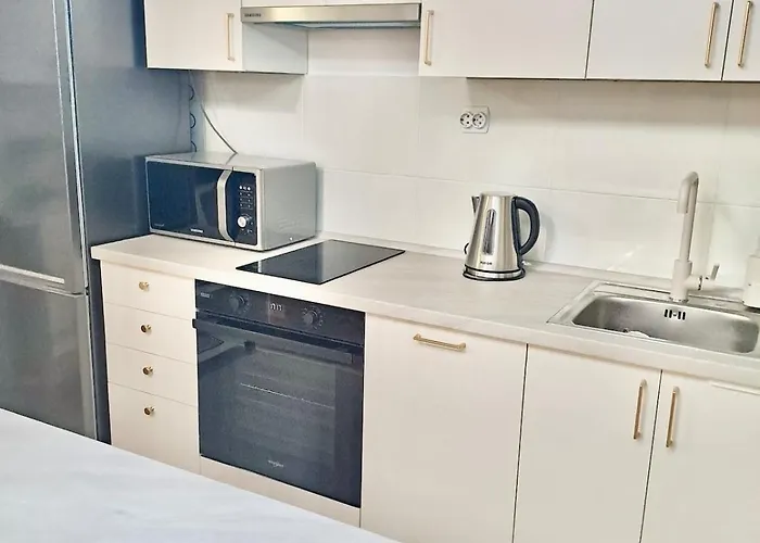 Appartamento Luxury Two-bedroom - Private Parking Skopje